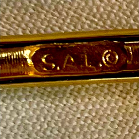 Swarovski Crystal and Gold Bracelet - Picture 11 of 16